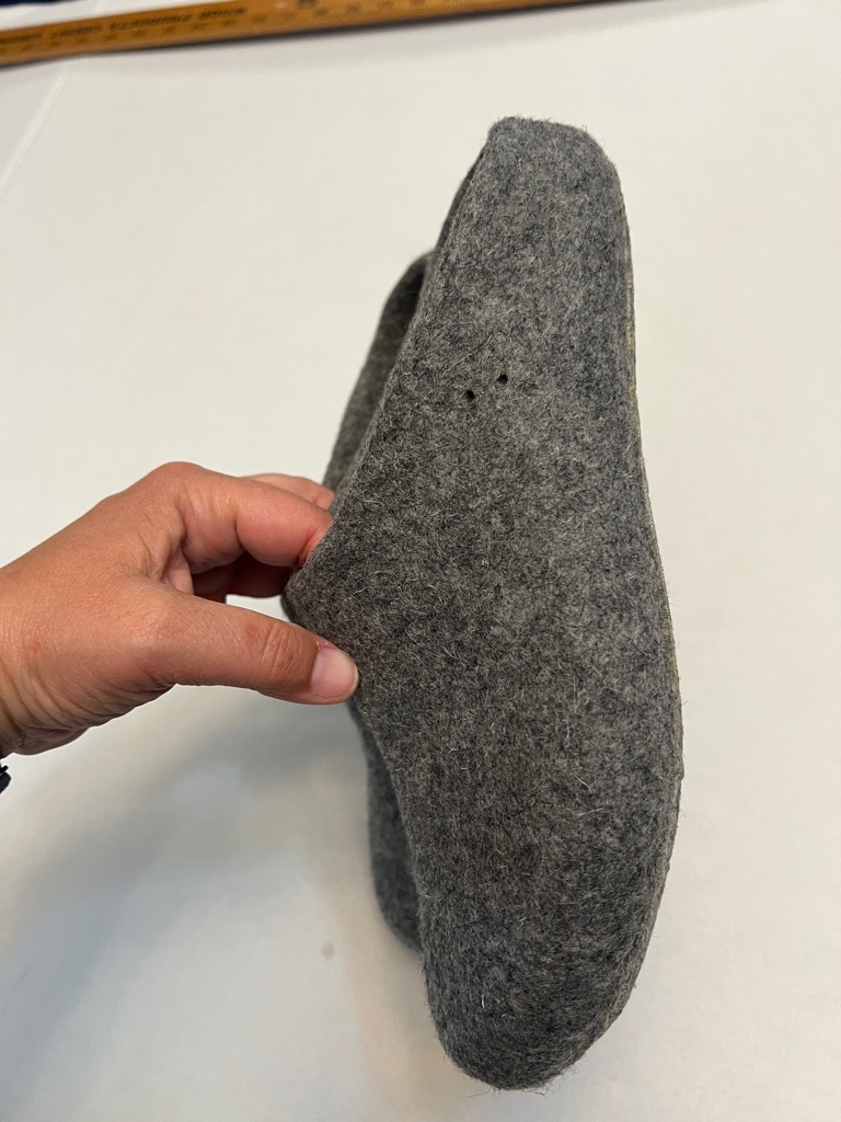 Kyrgies Boiled Wool Gray Slippers Womens Size 39= 8.5/9 — image 2 of 8